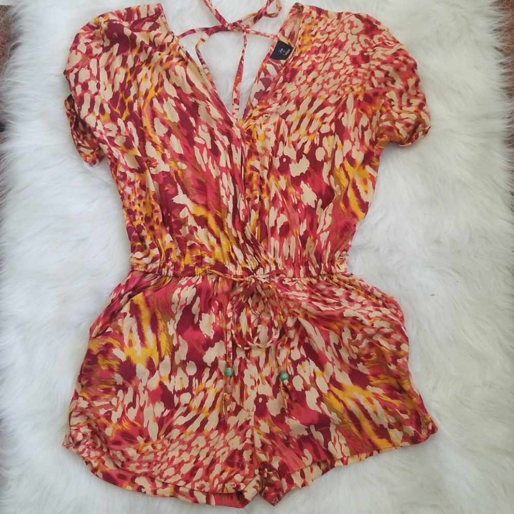Hot & Delicious pattern romper. Size L Jrs